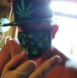 Meet your Posher, Cody